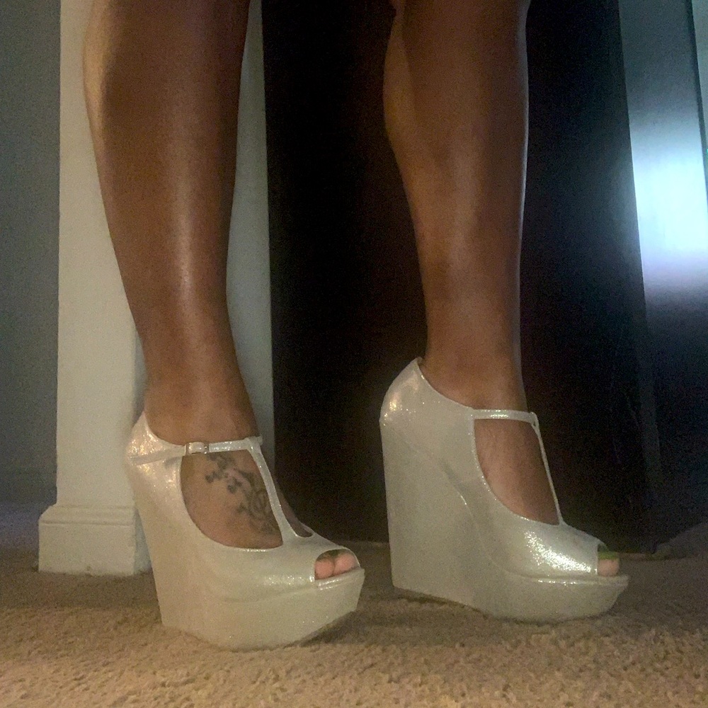 Cream and Gold Fabric Wedges